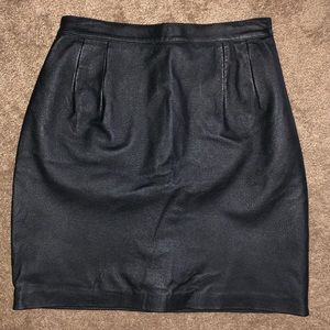 ALL Leather Skirt / Newport News